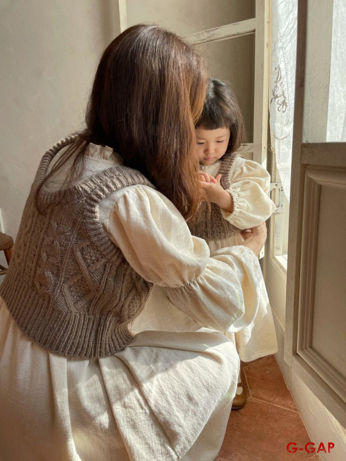 Spring and Autumn Infant Knitted Vest Waistcoat
