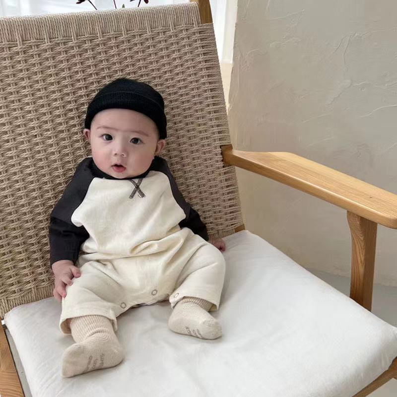Spring and Autumn Cotton Infant Jumpsuit Casual Baby Rompers