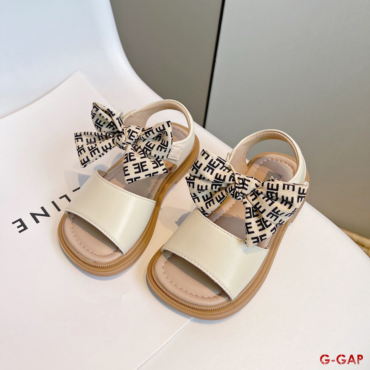 Spring and Autumn Girls' Flat Leather Shoes Fashion Baby Shoes