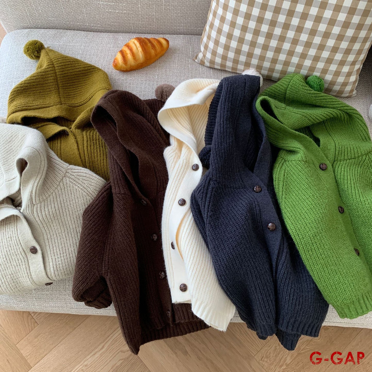 CHILDERN CUTE HOODED KNITED JACKETS